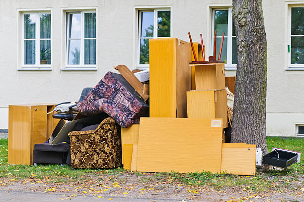 Best Yard Waste Removal  in Newport, MN